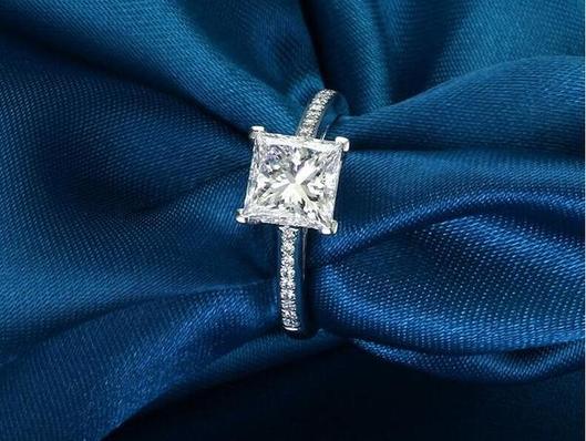 Venetian Princess Diamond Ring